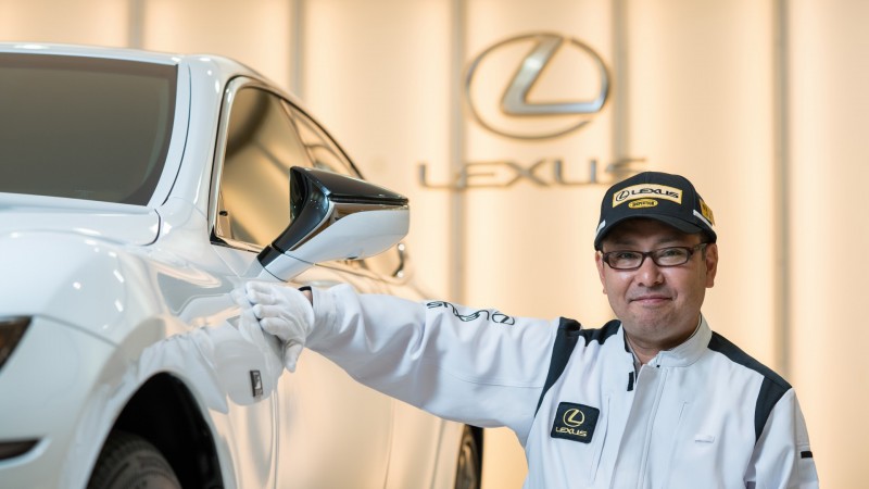 Lexus Takumi mester 7